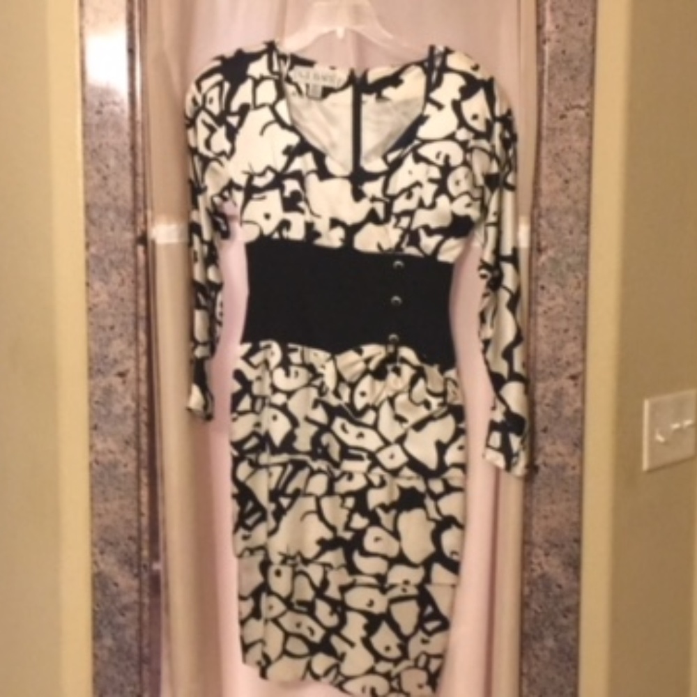 Stunning Tiered  Vin Dinner/ Cocktail Dress